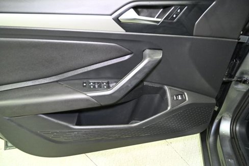 Used 2020 Volkswagen Jetta S w/ Driver Assistance Package image 24