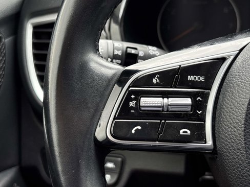 Used 2021 Kia Seltos EX image 17