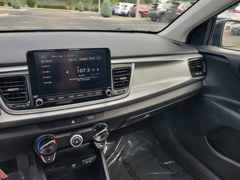 Used 2023 Kia Rio S image 19