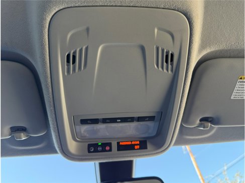 Used 2019 Chevrolet Cruze LT image 25