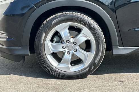 Used 2016 Honda HR-V LX image 32
