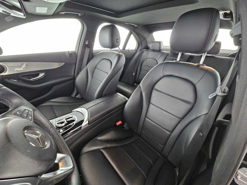 Used 2018 Mercedes-Benz C 300 Sedan w/ Premium Package image 21