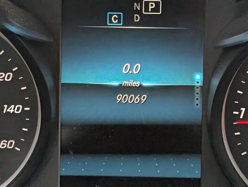 Used 2021 Mercedes-Benz GLC 300 image 23