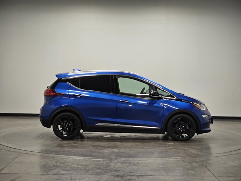Used 2017 Chevrolet Bolt Premier w/ Driver Confidence II Package image 9
