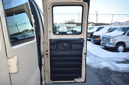 Used 2014 Chevrolet Express 2500 image 40