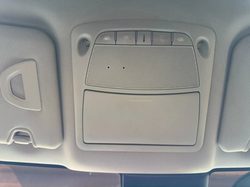 Used 2019 Nissan Rogue SV image 17