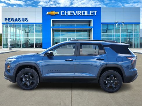 New 2026 Chevrolet Equinox LT w/ Midnight Edition image 3
