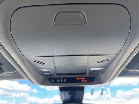 Used 2024 Chevrolet Equinox LT image 25