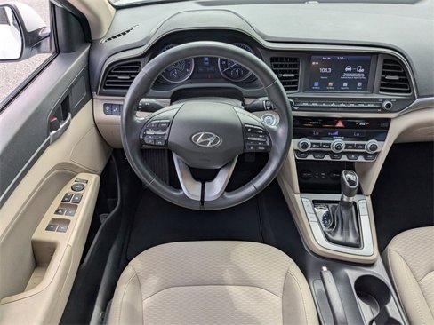 Used 2020 Hyundai Elantra Value Edition image 15