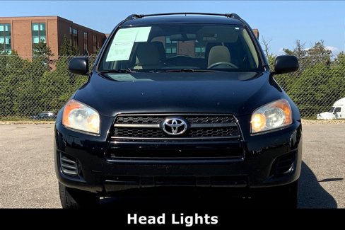 Used 2012 Toyota RAV4 4WD image 2