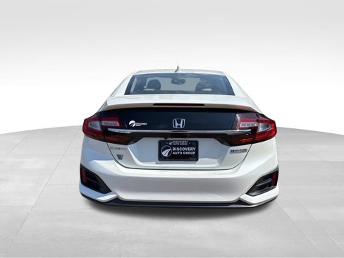 Used 2018 Honda Clarity Plug-In Hybrid image 5