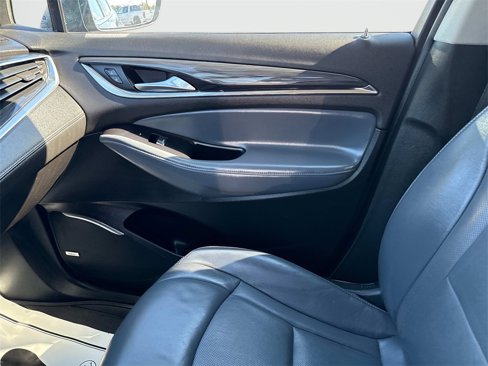 Used 2018 Buick Enclave Premium image 24