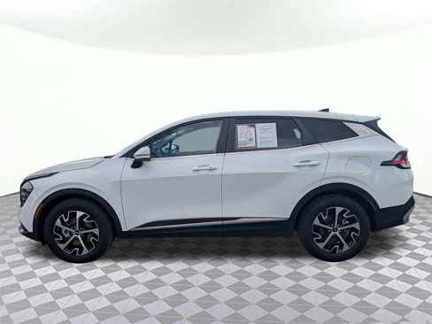 Used 2025 Kia Sportage EX image 5