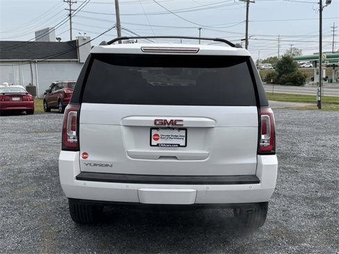 Used 2018 GMC Yukon SLT w/ Premium Edition image 21