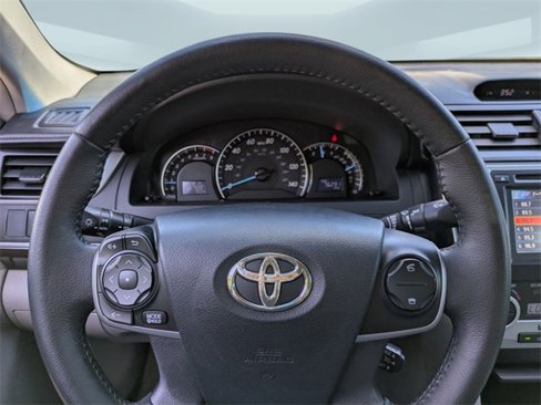 Used 2012 Toyota Camry XLE image 27