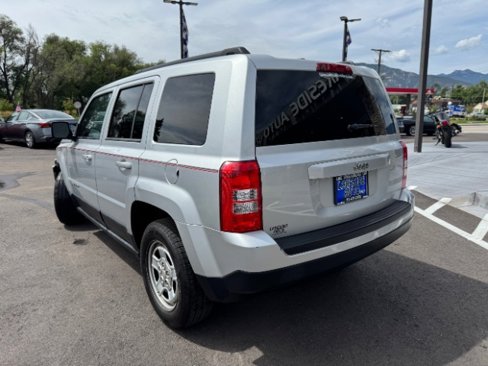 Used 2011 Jeep Patriot Sport w/ PWR Value Group image 8