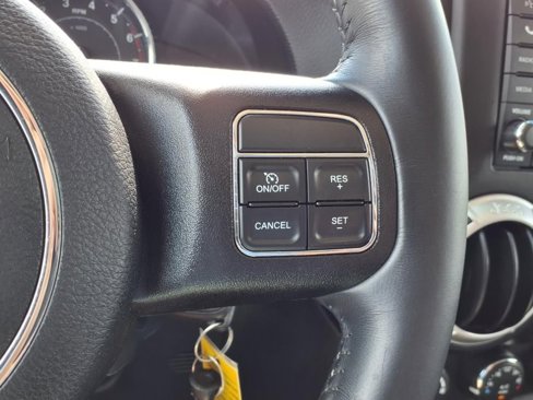 Used 2015 Jeep Wrangler Sahara w/ Dual Top Group image 15