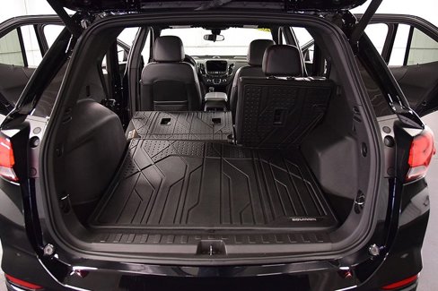 Used 2024 Chevrolet Equinox RS w/ RS Leather Package image 32