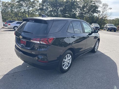 Used 2023 Chevrolet Equinox LS image 5