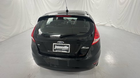 Used 2013 Ford Fiesta SE image 4