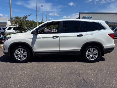Used 2018 Honda Pilot LX image 2