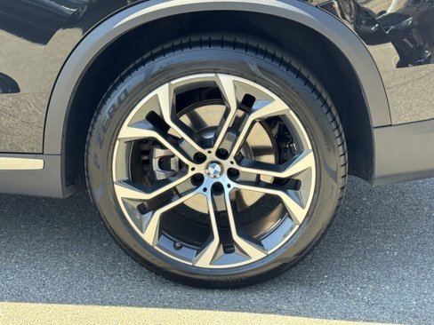 Certified 2023 BMW X5 sDrive40i w/ Parking Assistance Package image 17