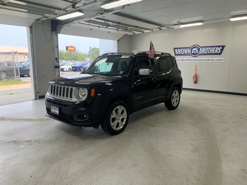 Used 2017 Jeep Renegade Limited image 1
