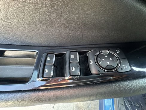 Used 2020 Ford Edge SEL image 22