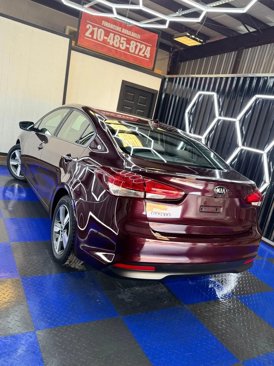 Used 2018 Kia Forte LX w/ LX Popular Package image 18