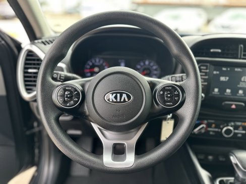 Used 2021 Kia Soul LX image 26