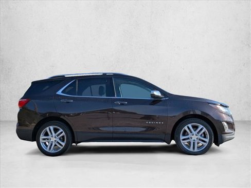 Used 2020 Chevrolet Equinox Premier image 4