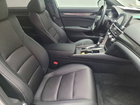 Used 2020 Honda Accord Sport image 21