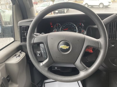 Used 2021 Chevrolet Express 3500 LT w/ LT Preferred Equipment Group image 11