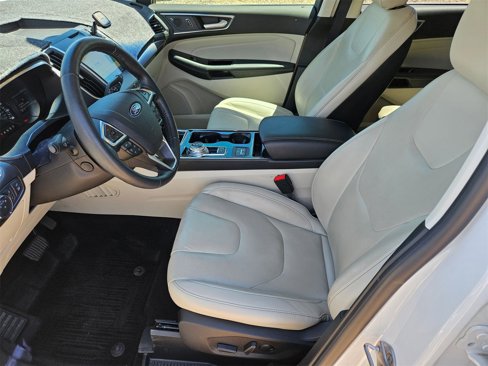 Certified 2020 Ford Edge Titanium w/ Equipment Group 301A image 11