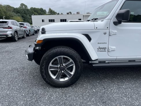 Used 2021 Jeep Wrangler Unlimited Sahara image 5