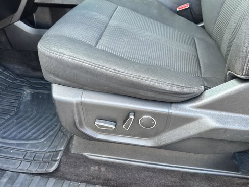 Used 2017 Ford F150 XLT w/ Equipment Group 302A Luxury image 29