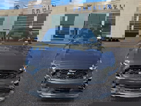 Certified 2022 Ford Mustang Coupe image 2
