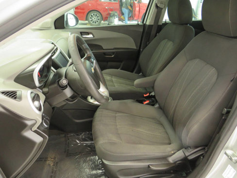Used 2017 Chevrolet Sonic LT image 13
