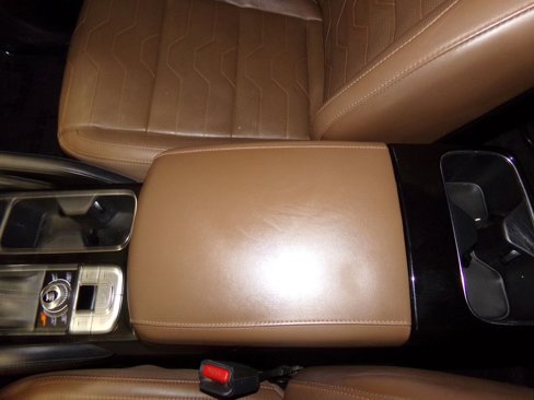 Used 2020 Kia Telluride SX w/ SX Prestige Package image 24