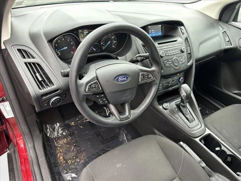 Used 2017 Ford Focus SE image 13