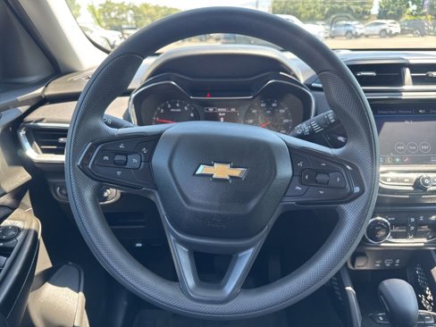 Used 2023 Chevrolet TrailBlazer LT w/ Convenience Package image 22