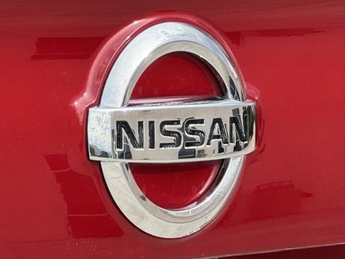 Used 2018 Nissan Rogue Sport SV image 16