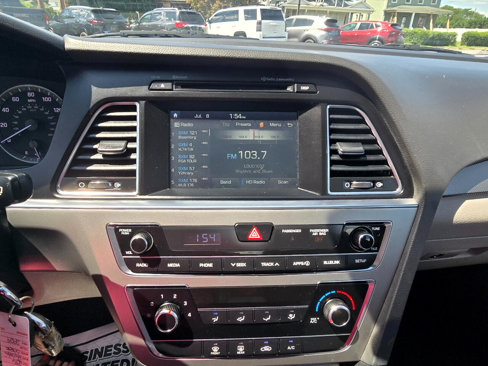 Used 2016 Hyundai Sonata SE image 8