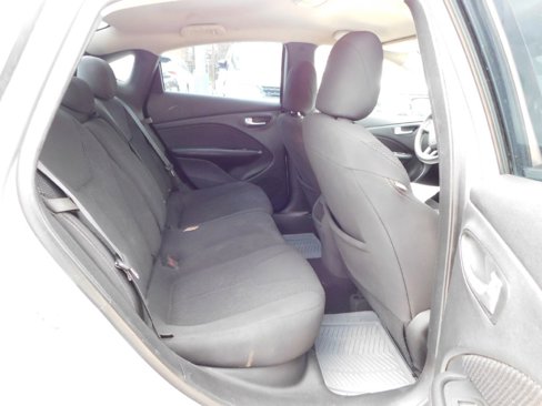 Used 2015 Dodge Dart SXT image 32
