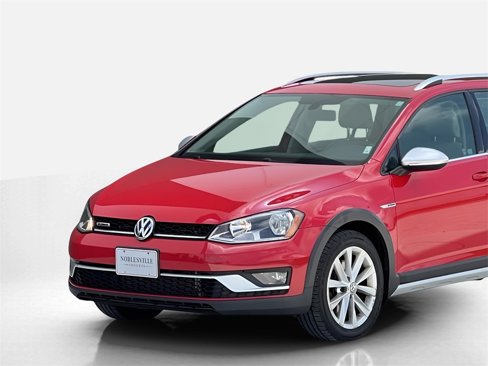 Used 2017 Volkswagen Golf Alltrack SE image 11