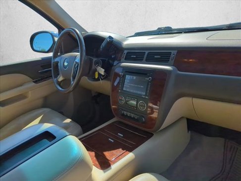 Used 2013 Chevrolet Tahoe LTZ image 22