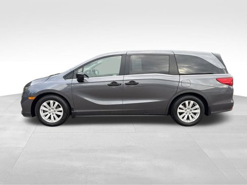 Used 2019 Honda Odyssey LX image 2