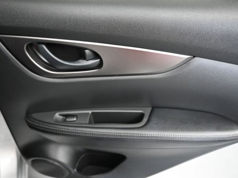 Used 2020 Nissan Rogue Sport S w/ Appearance Package image 35