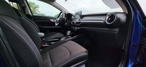 Used 2023 Kia Forte LXS w/ LXS Technology Package image 10