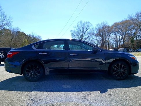 Used 2016 Nissan Altima 2.5 SV image 5
